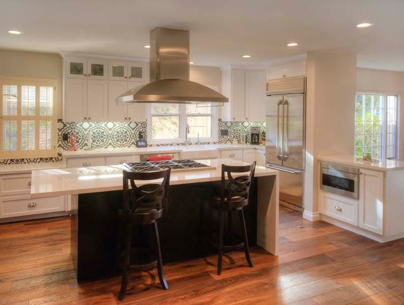 Mission Hills Contemporary — photo 2